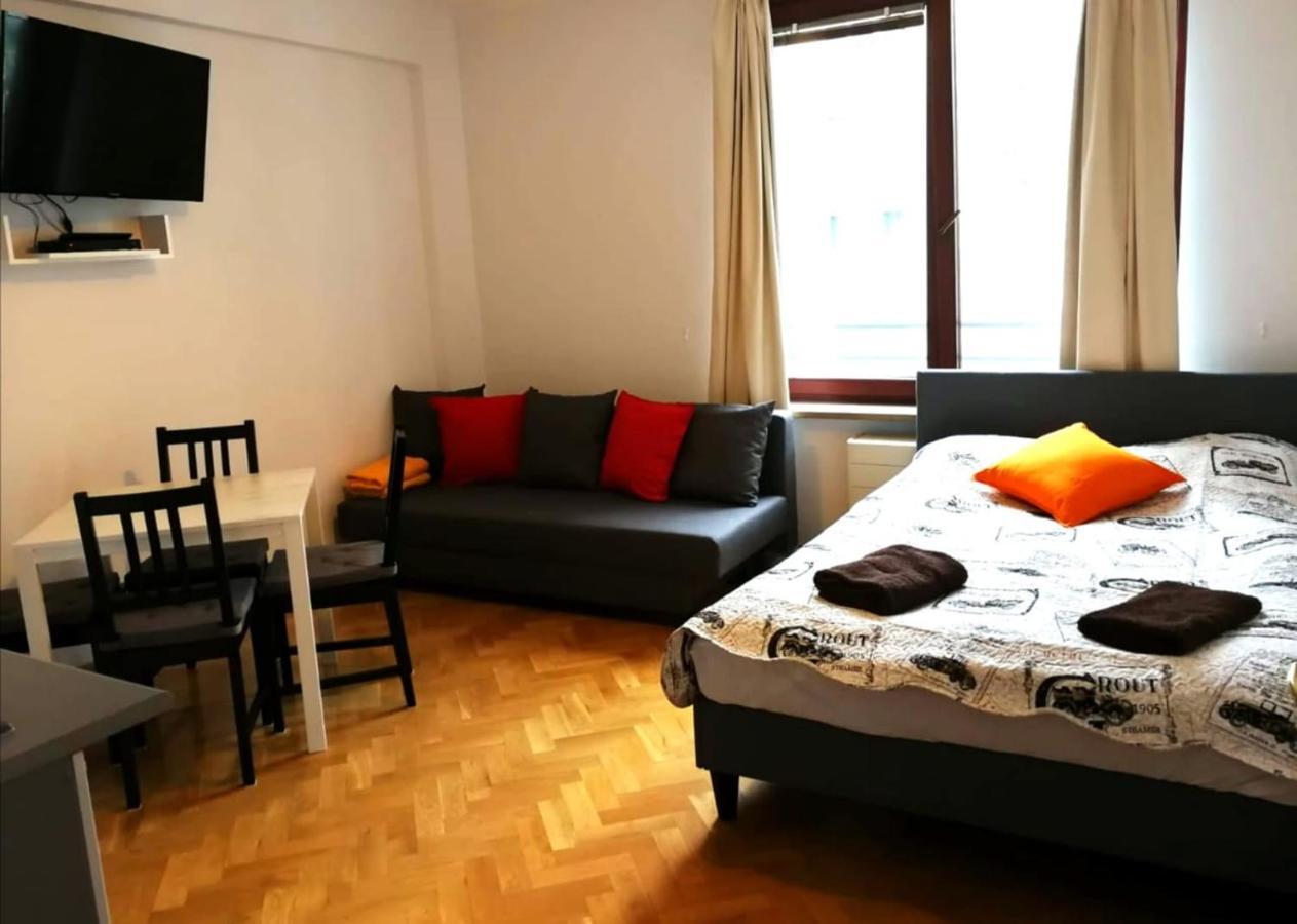 Center Warsaw - Apartmenty Jana Pawła II Zewnętrze zdjęcie