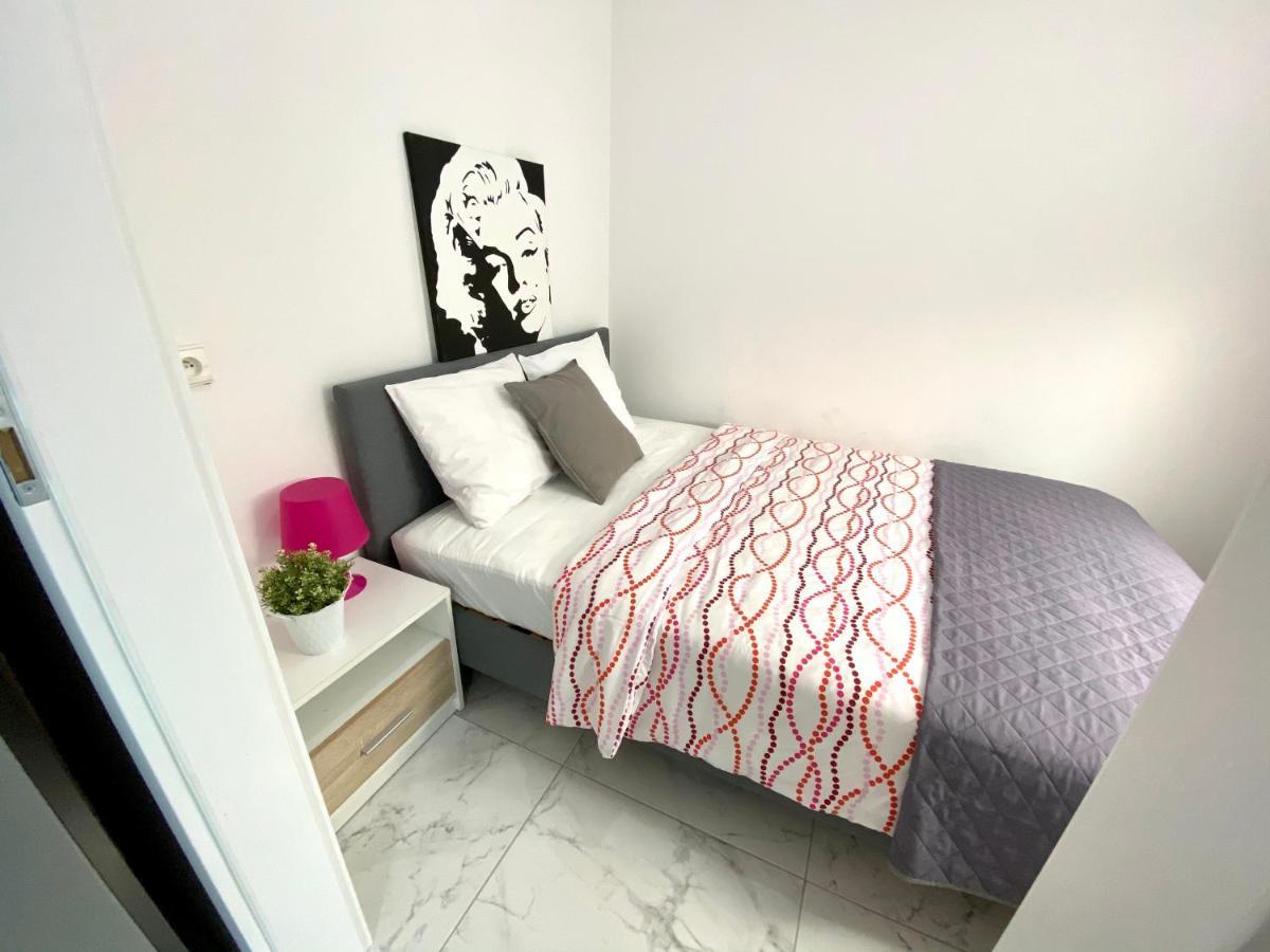 Center Warsaw - Apartmenty Jana Pawła II Zewnętrze zdjęcie