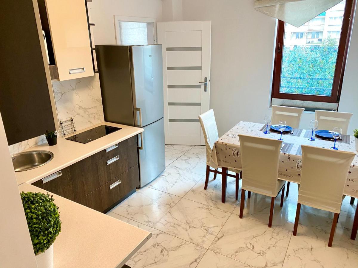 Center Warsaw - Apartmenty Jana Pawła II Zewnętrze zdjęcie