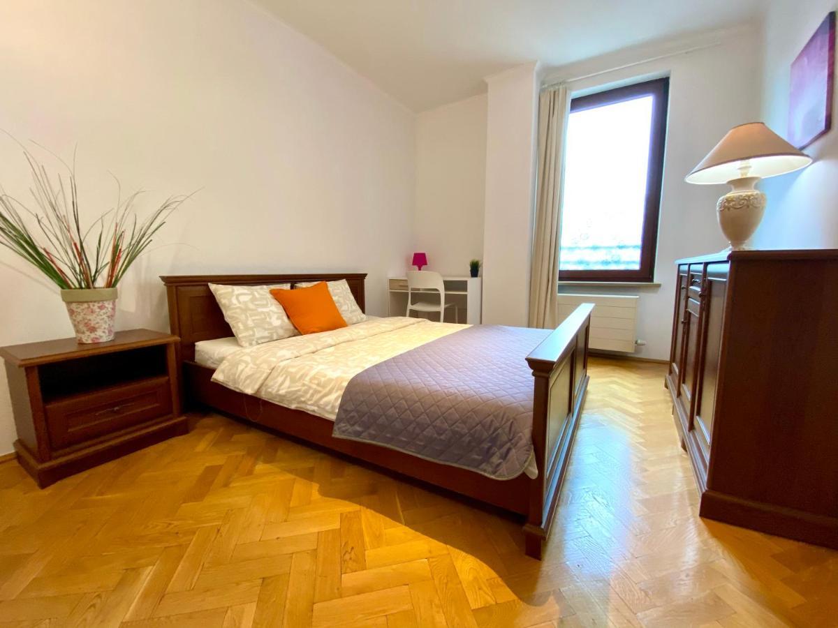 Center Warsaw - Apartmenty Jana Pawła II Zewnętrze zdjęcie